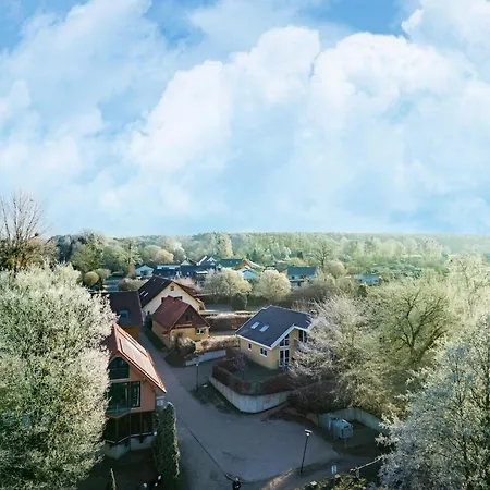 Im Mirow 度假居 Granzow